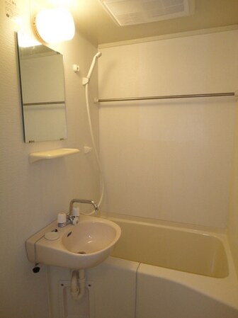 レオパレスルシータ21の物件内観写真